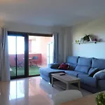 In Altos Del Higueron Benalmádena