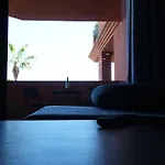 Lägenhet In Altos Del Higueron